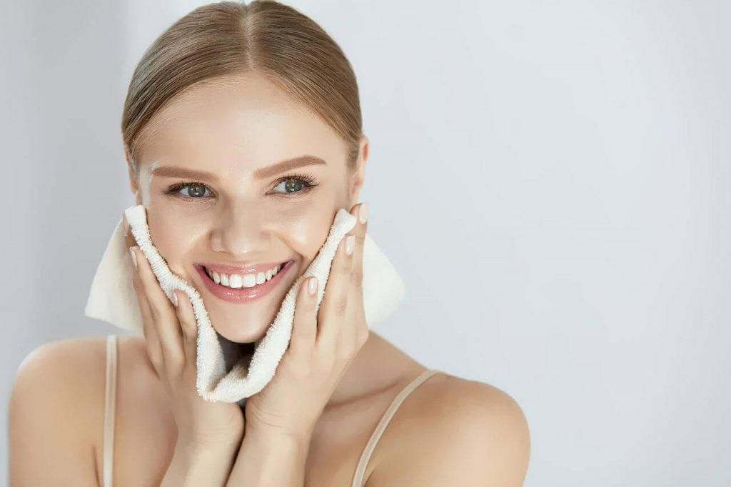 Beneficios del tratamiento facial limpieza profunda Physio Wellness & Beauty